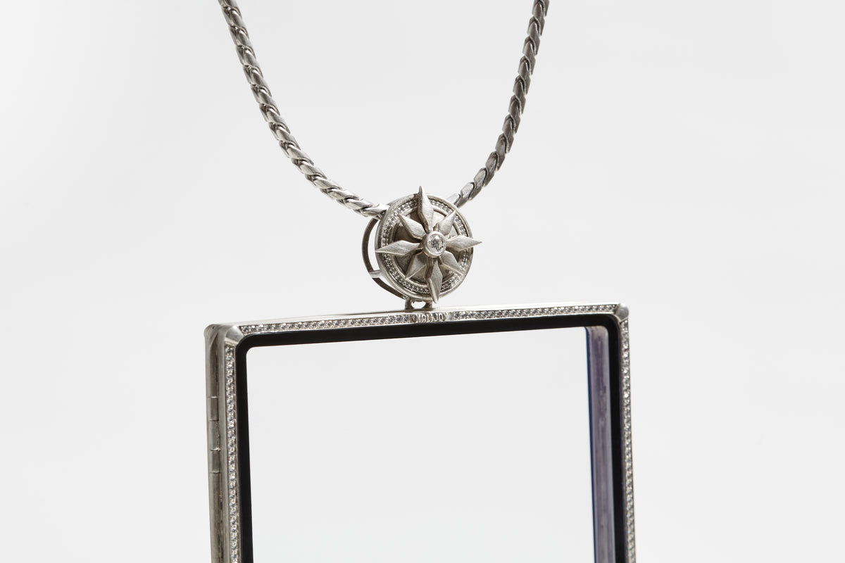 KALIJOY PSA Case "LEGACY 323" Silver Rhinestone Card Display Brick